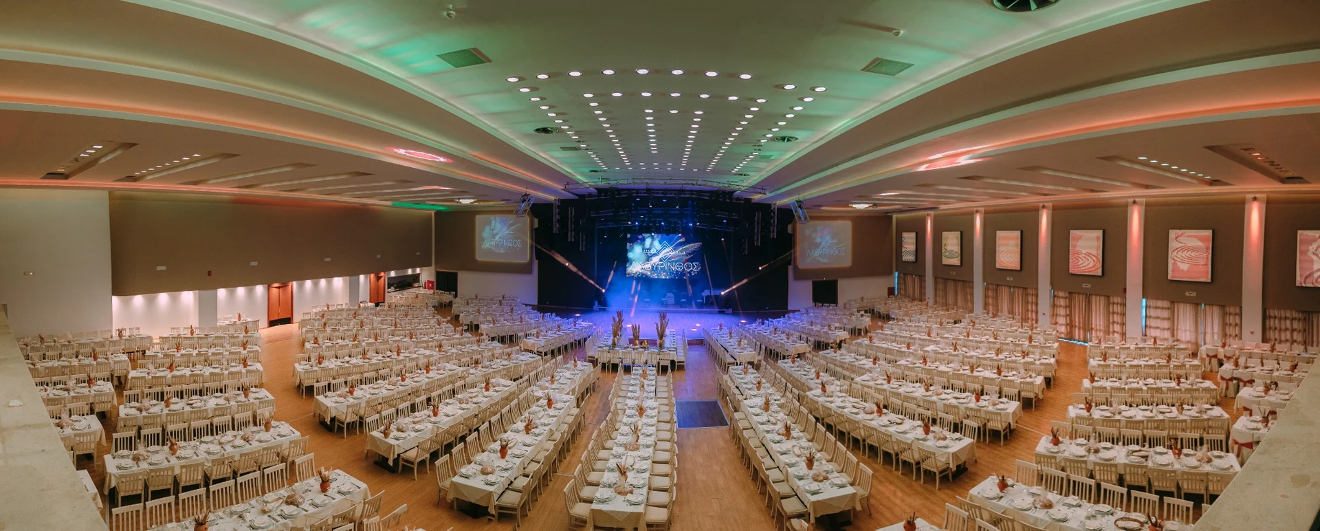 Η αίθουσα Λαβύρινθος Event Hall διαμορφωμένη για εκδήλωση
